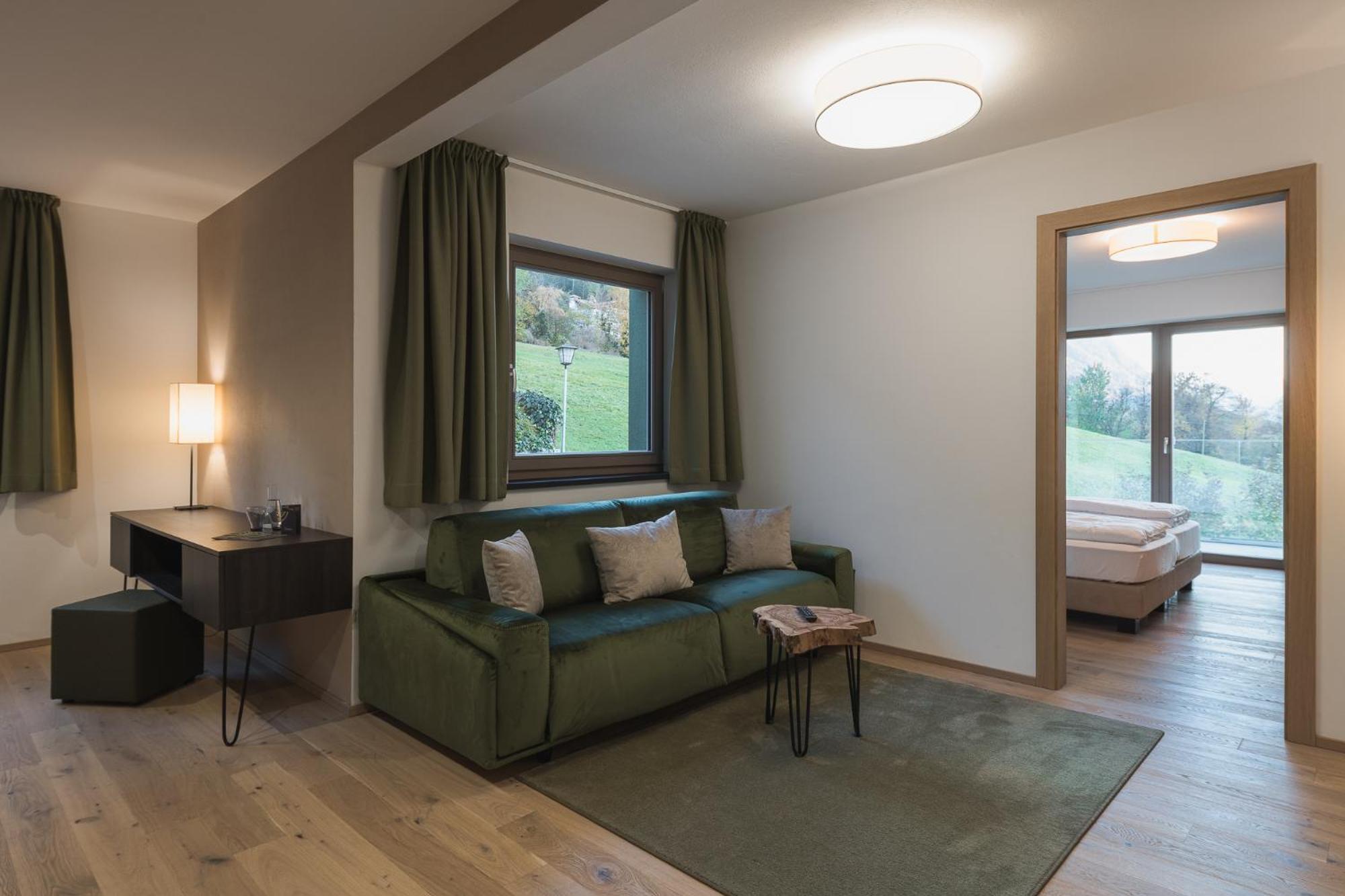 Oliven- & Genusshotel Hirzer Скена Номер фото