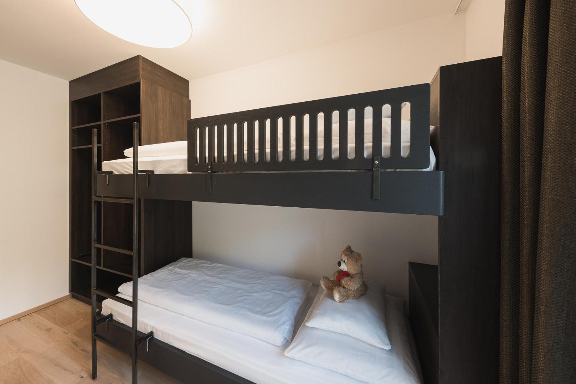Oliven- & Genusshotel Hirzer Скена Номер фото