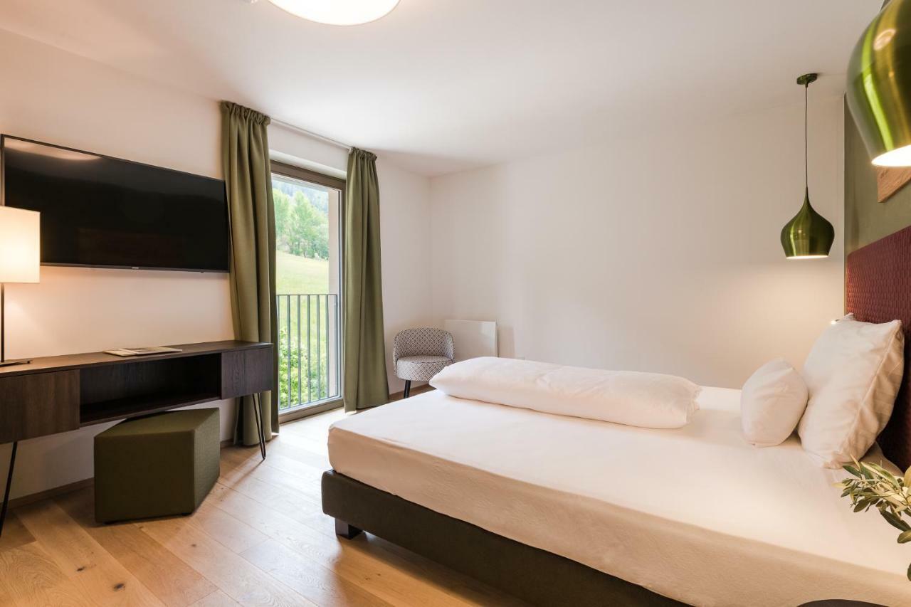 Oliven- & Genusshotel Hirzer Скена Экстерьер фото